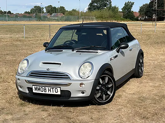 2008 MINI Convertible Cooper S Sidewalk