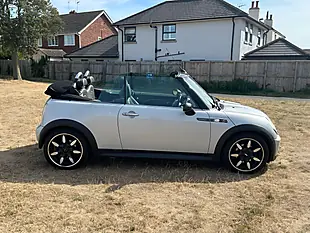 Used 2008 MINI Convertible Sidewalk White Silver - Interior and Exterior details 7