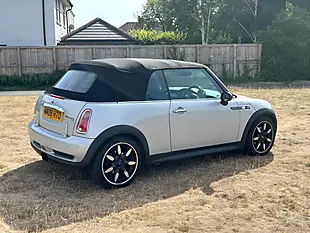 Used 2008 MINI Convertible Sidewalk White Silver - Interior and Exterior details 8