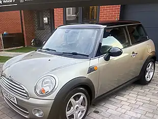 Used 2008 MINI Hatch Cooper (chili Pack) Sparkling Silver Metallic - Interior and Exterior details 2