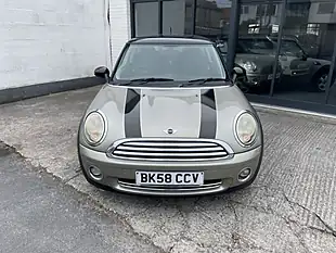 Used 2008 MINI Hatch Cooper (pepper Pack) Sparkling Silver - Interior and Exterior details 3