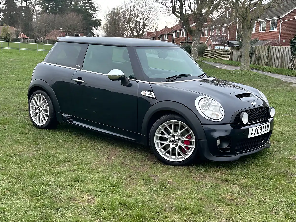 Used 2008 MINI Hatch John Cooper Works Astro Black - Interior and Exterior details 3