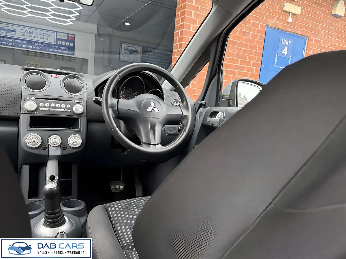 Used 2008 Mitsubishi Colt CZ2 Silver - Interior and Exterior details 13