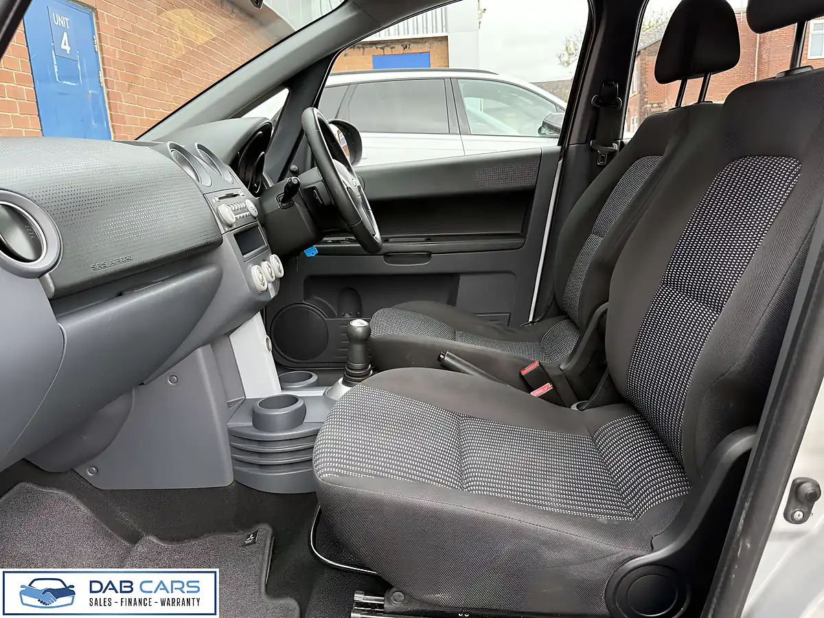 Used 2008 Mitsubishi Colt CZ2 Silver - Interior and Exterior details 16