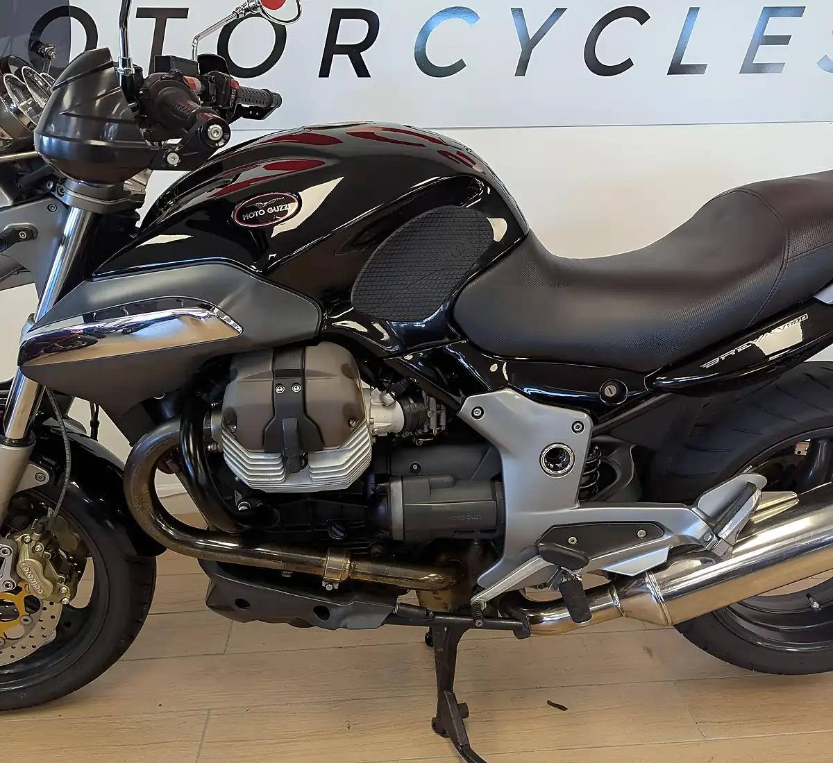 Used 2008 Moto Guzzi Breva - Interior and Exterior details 12