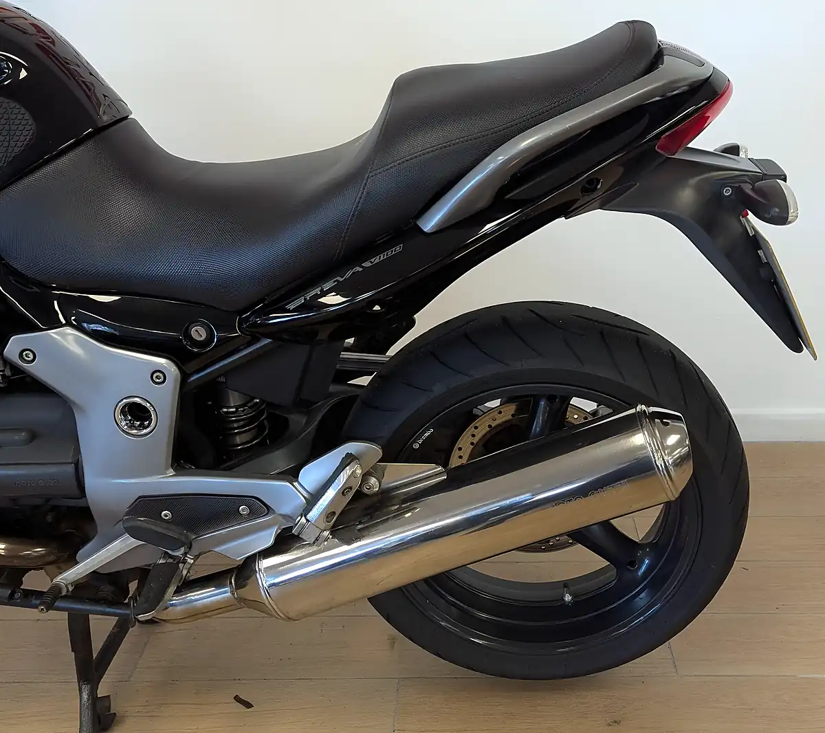 Used 2008 Moto Guzzi Breva - Interior and Exterior details 18