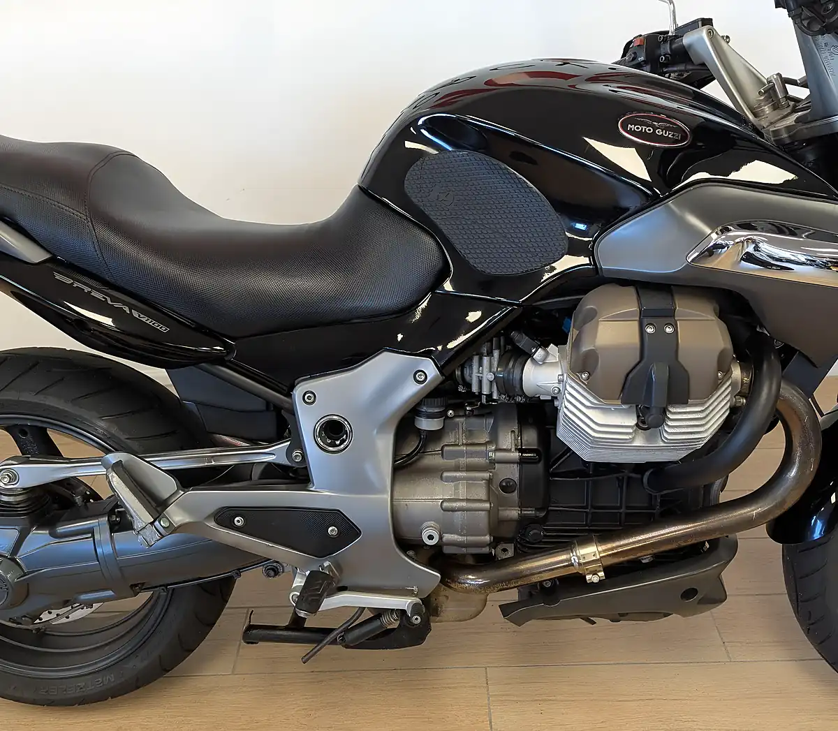 Used 2008 Moto Guzzi Breva - Interior and Exterior details 6