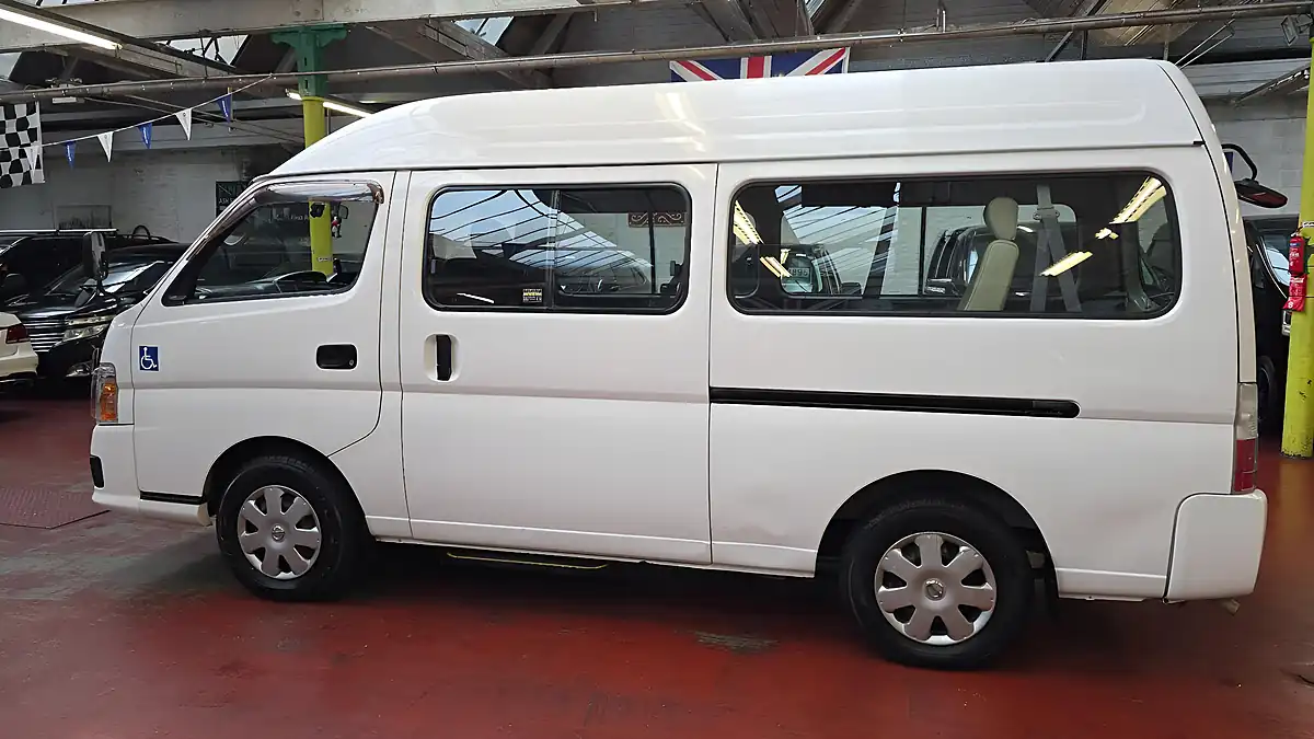 Used 2008 Nissan Elgrand Caravan Twin Mobility Chair Auto Lift White - Interior and Exterior details 19