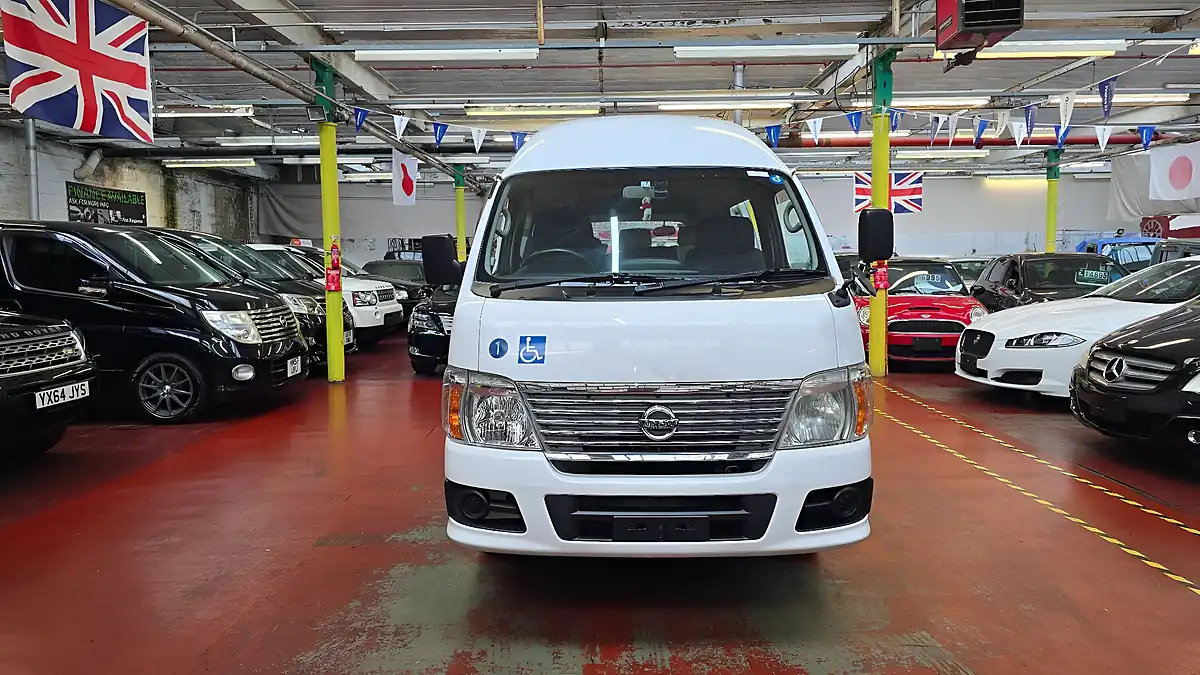 Used 2008 Nissan Elgrand Caravan Twin Mobility Chair Auto Lift White - Interior and Exterior details 4