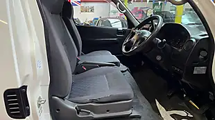Used 2008 Nissan Elgrand Caravan Twin Mobility Chair Auto Lift White - Interior and Exterior details 6