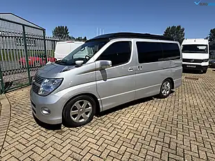 Used 2008 Nissan Elgrand Highway Star Jamie Leigh Conversion Silver - Interior and Exterior details 5