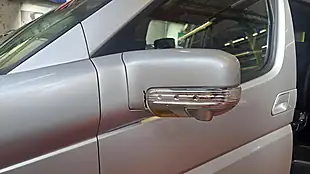 Used 2008 Nissan Elgrand Highway Star Silver - Interior and Exterior details 16
