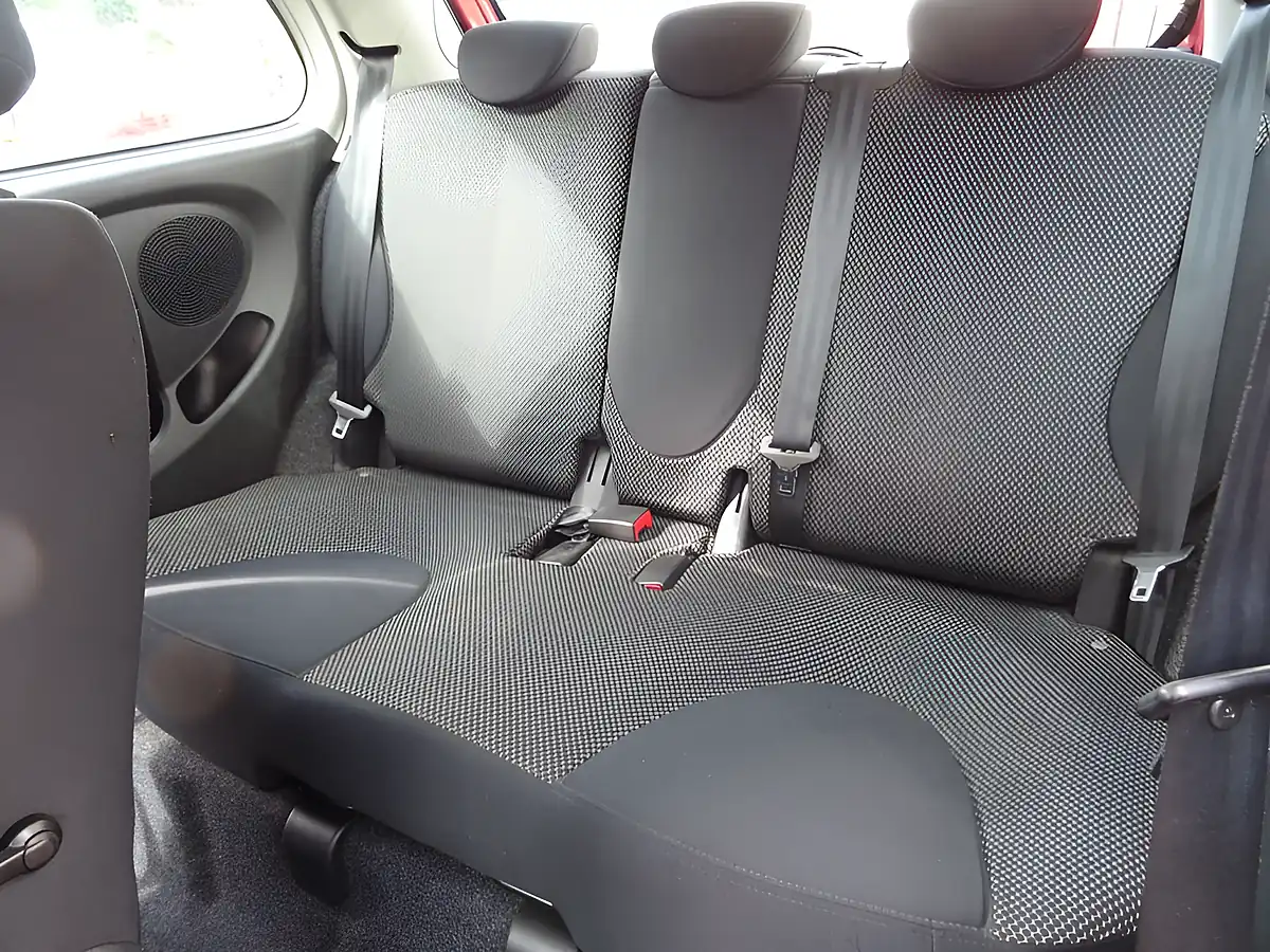 Used 2008 Nissan Micra Acenta Red - Interior and Exterior details 17