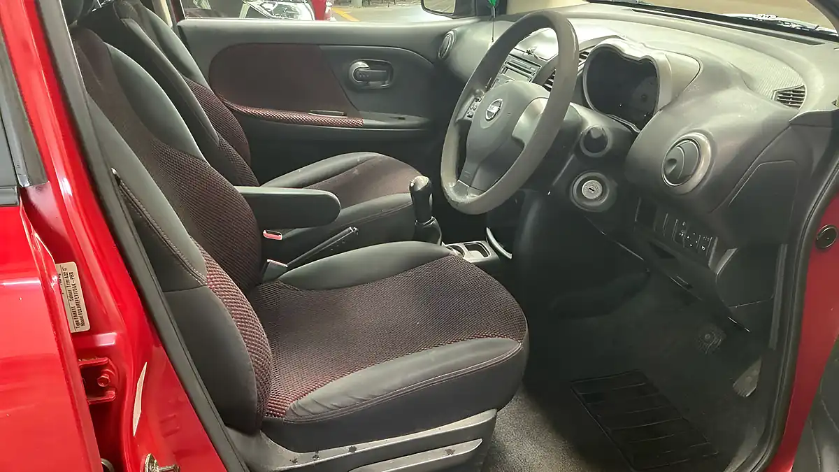Used 2008 Nissan Note Acenta R Red - Interior and Exterior details 6