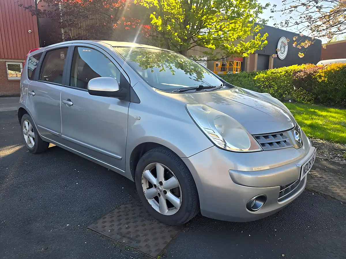 Used 2008 Nissan Note Acenta Silver - Front View