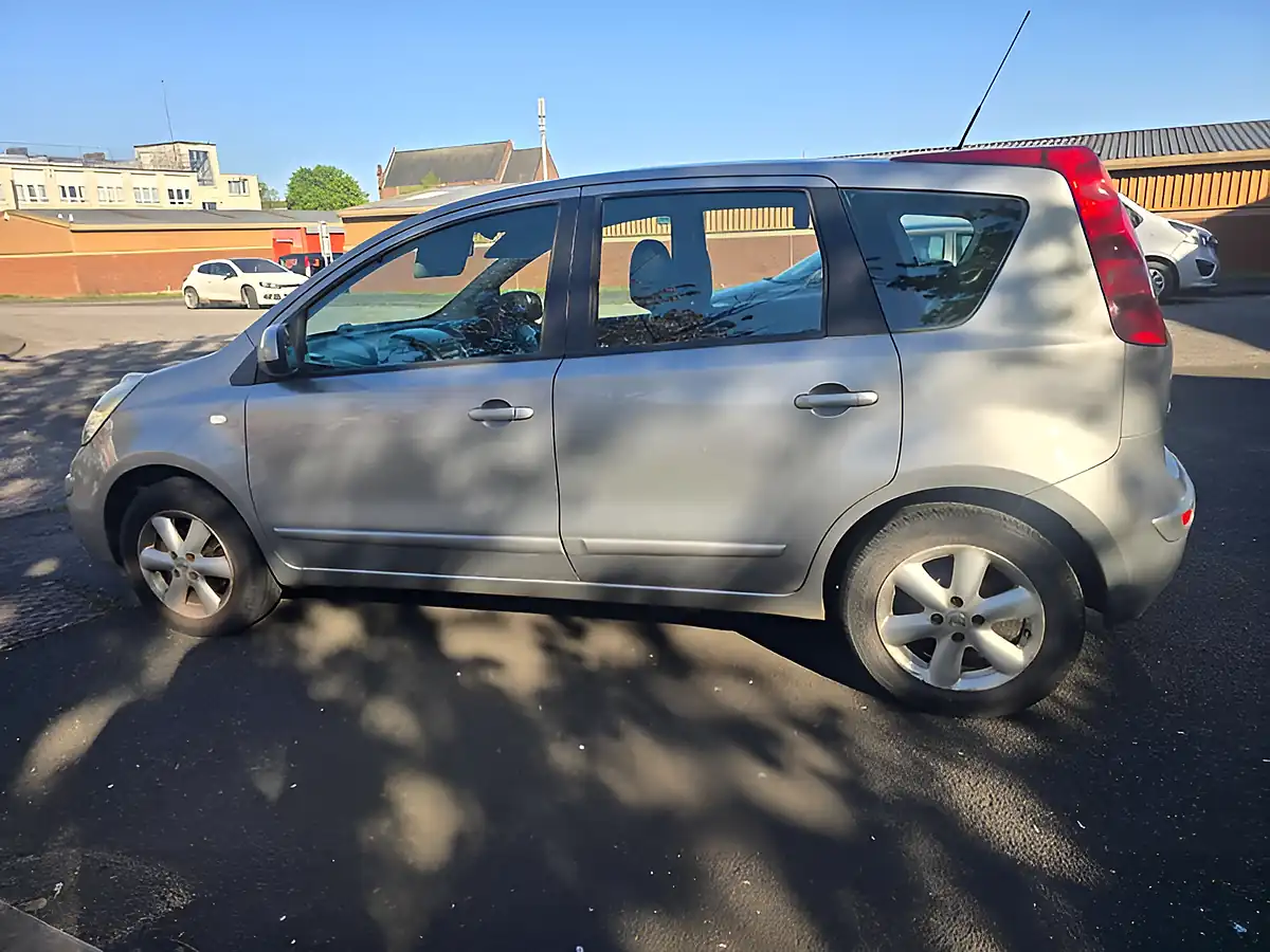 Used 2008 Nissan Note Acenta Silver - Interior and Exterior details 9