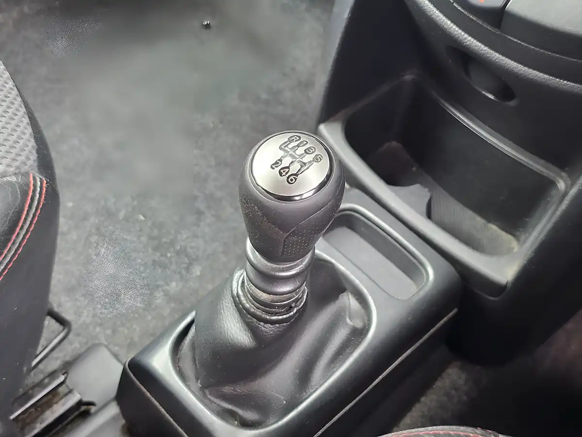 Used 2008 Nissan Note Tekna Black - Interior and Exterior details 11
