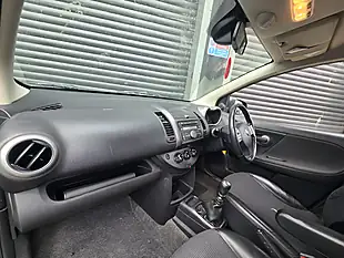 Used 2008 Nissan Note Tekna Black - Interior and Exterior details 8