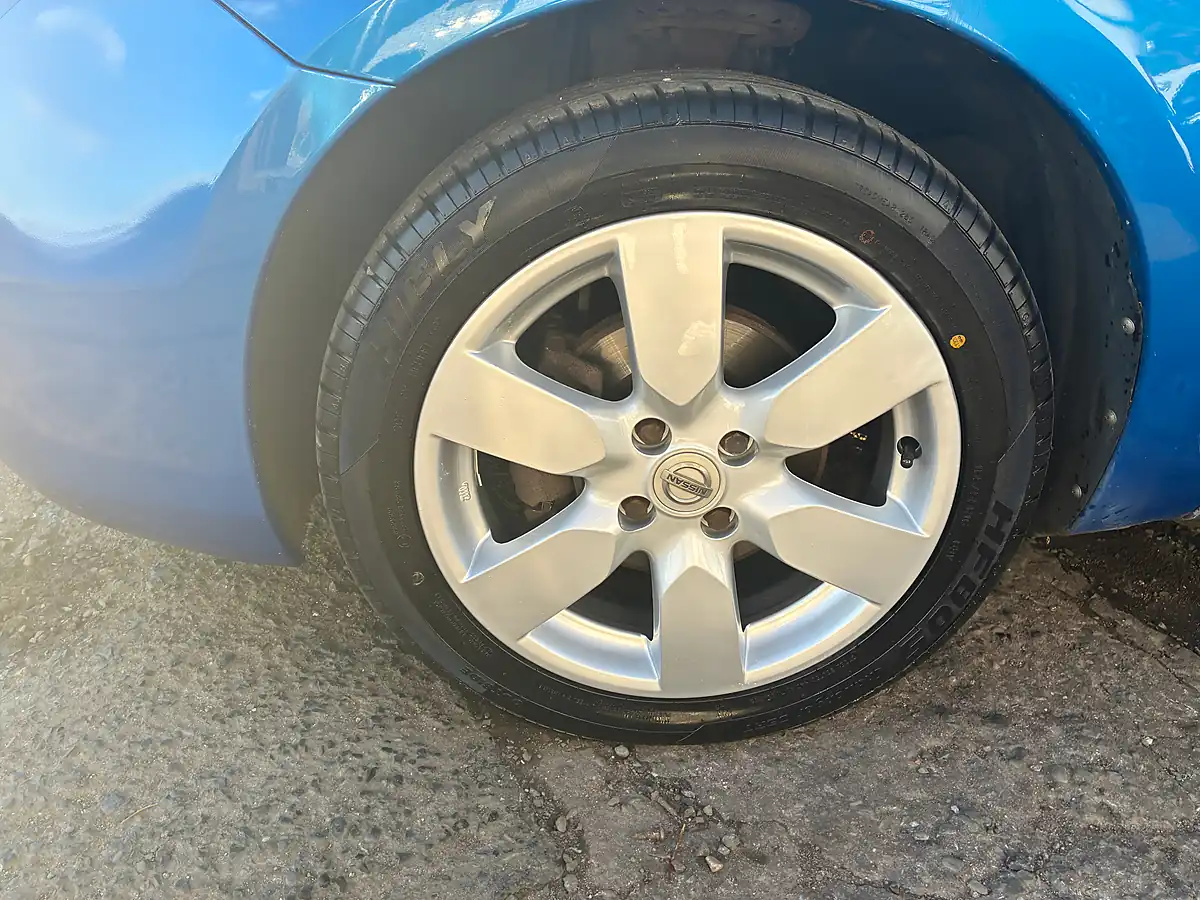 Used 2008 Nissan Note Tekna Blue - Interior and Exterior details 11