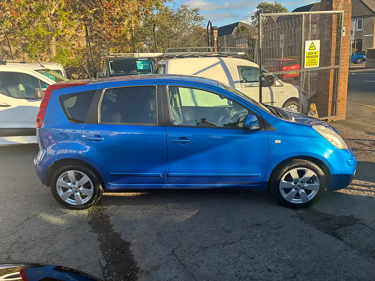 Used 2008 Nissan Note Tekna Blue - Interior and Exterior details 2