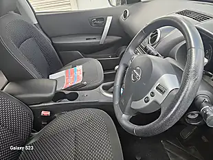Used 2008 Nissan Qashqai Acenta Red - Interior and Exterior details 14