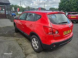 Used 2008 Nissan Qashqai Acenta Red - Interior and Exterior details 9