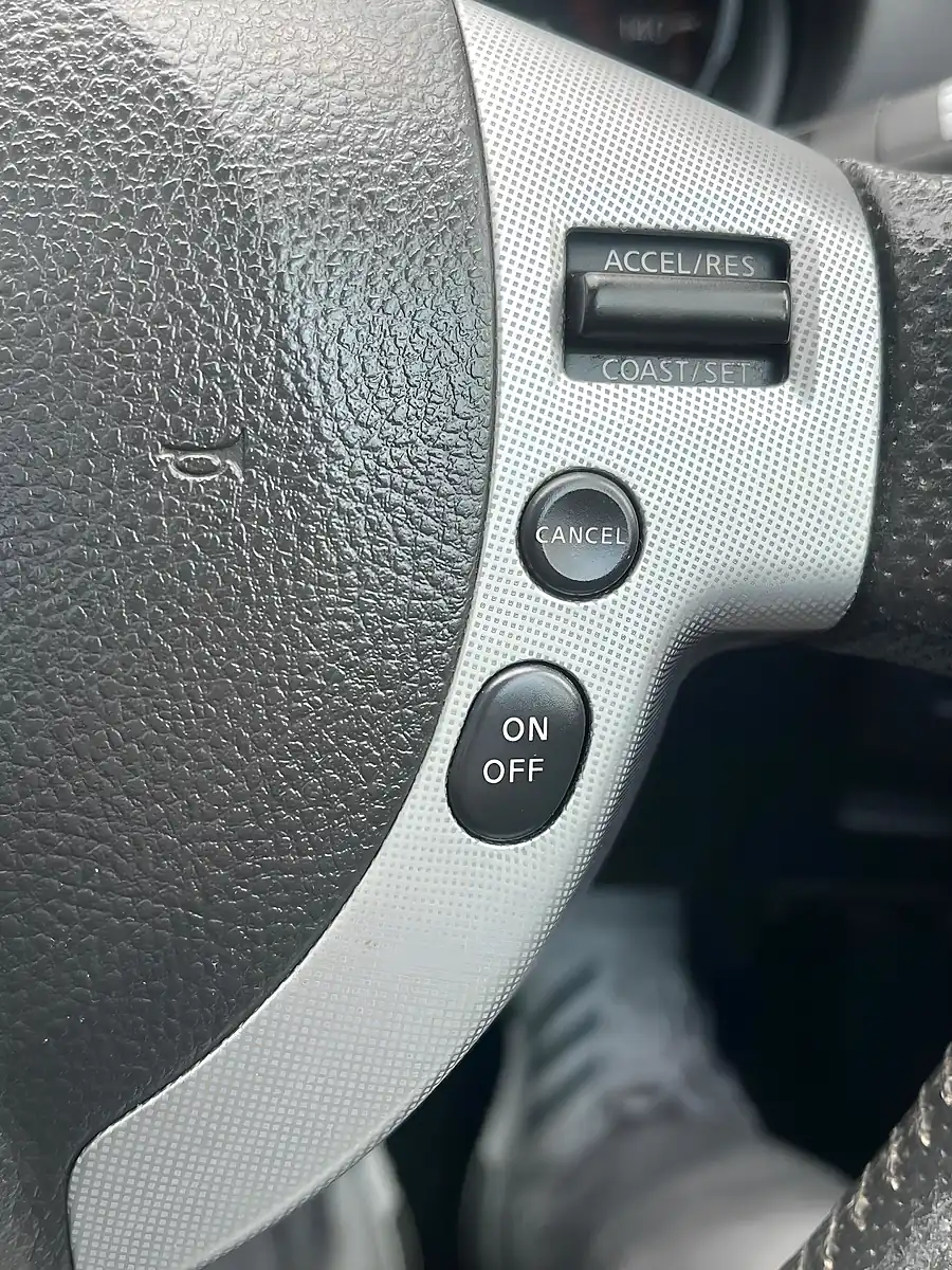 Used 2008 Nissan Qashqai Tekna Black - Interior and Exterior details 20