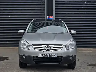 Used 2008 Nissan Qashqai+2 Tekna Silver - Interior and Exterior details 7