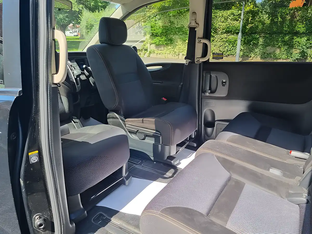 Used 2008 Nissan Serena 2 Berth Micro Camper Black - Interior and Exterior details 16