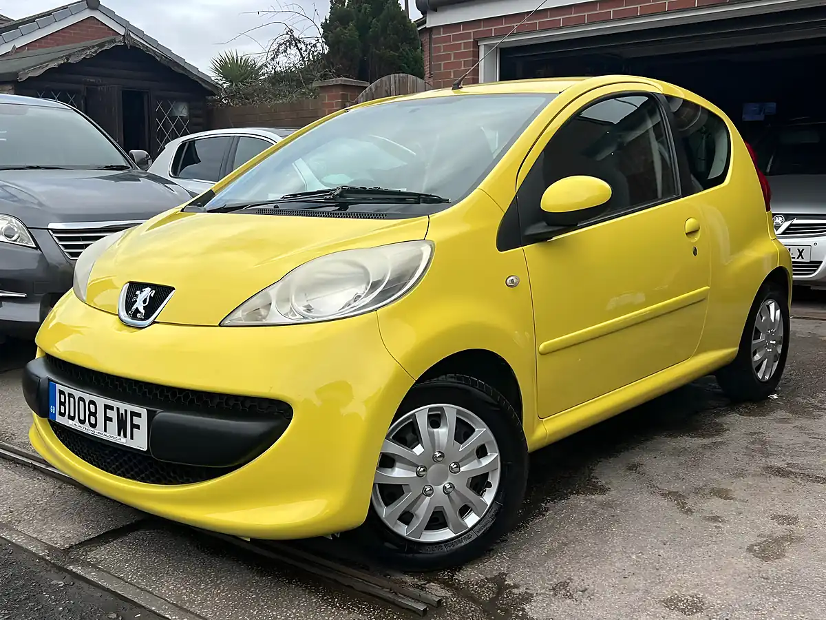 Used 2008 Peugeot 107 Urban Canary Yellow - Interior and Exterior details 2