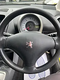 Used 2008 Peugeot 107 Urban Canary Yellow - Interior and Exterior details 5