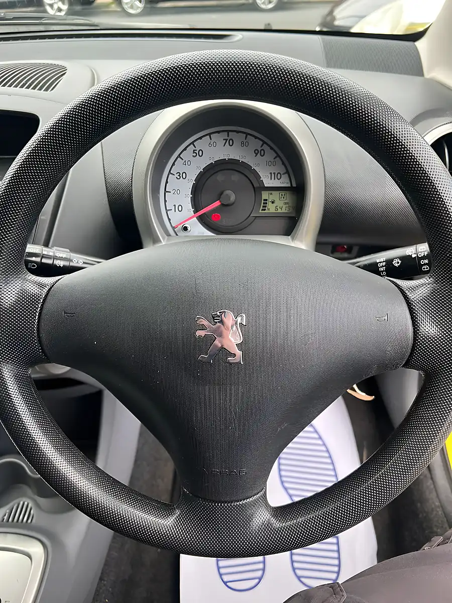 Used 2008 Peugeot 107 Urban Canary Yellow - Interior and Exterior details 5