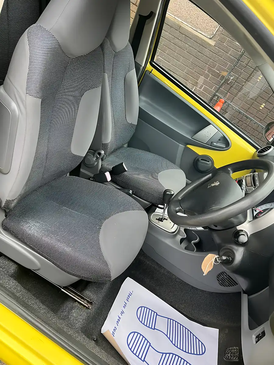 Used 2008 Peugeot 107 Urban Canary Yellow - Interior and Exterior details 6