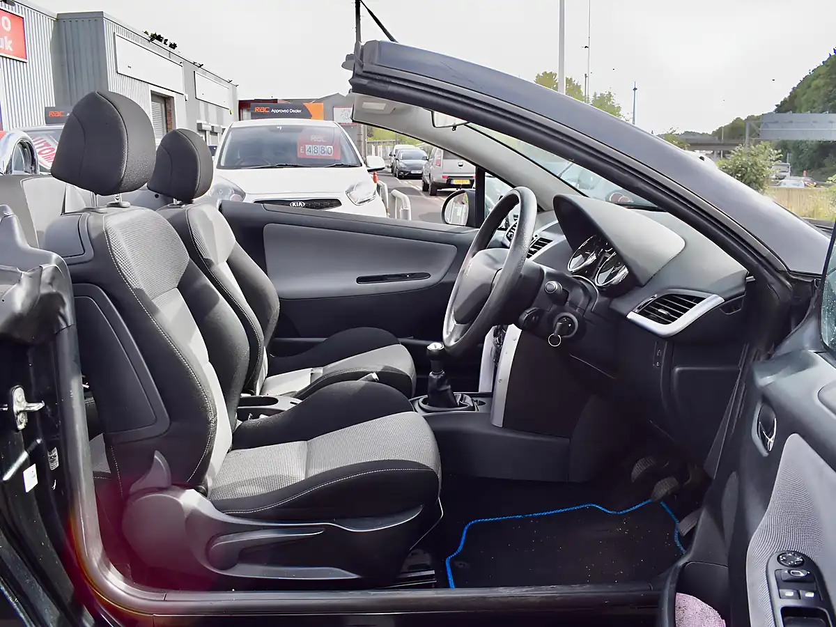 Used 2008 Peugeot 207 Cc Sport Black - Interior and Exterior details 11