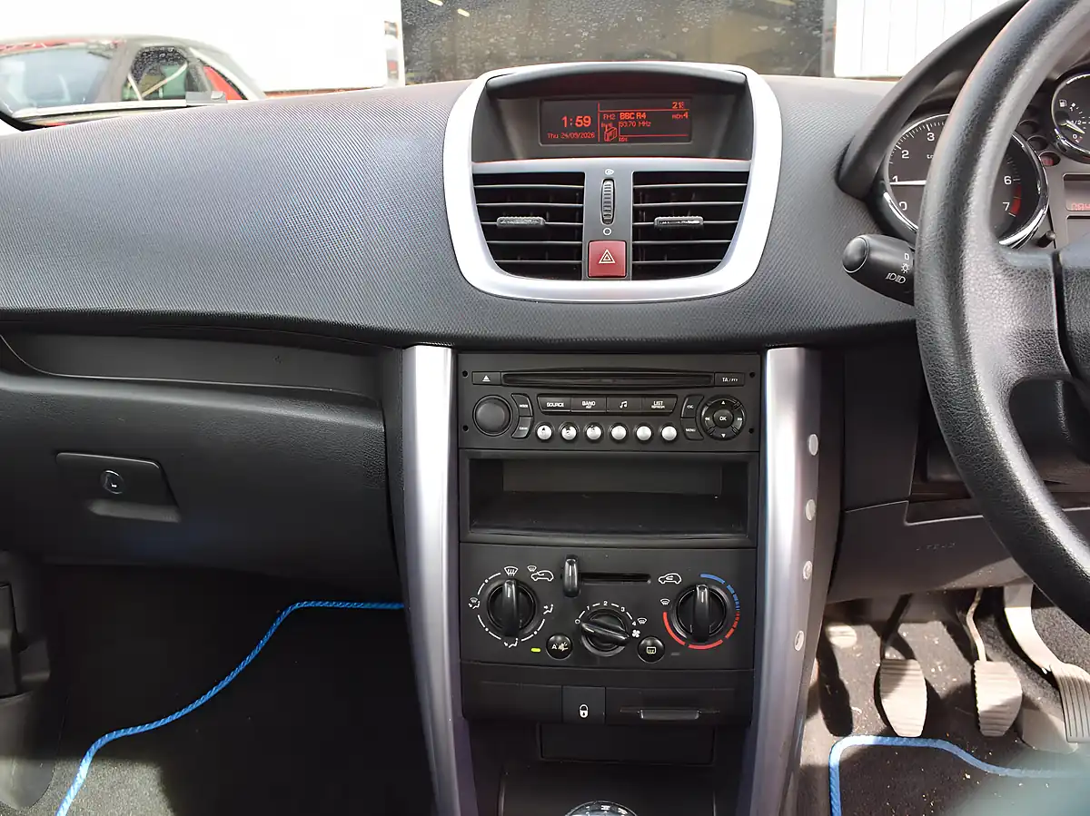 Used 2008 Peugeot 207 Cc Sport Black - Interior and Exterior details 12