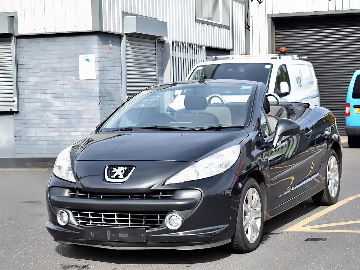 Used 2008 Peugeot 207 Cc Sport Black - Interior and Exterior details 15