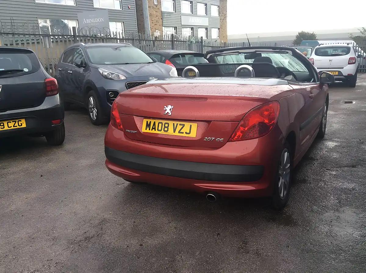 Used 2008 Peugeot 207 Cc Sport Red - Interior and Exterior details 19