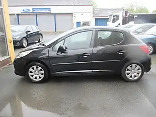 Used 2008 Peugeot 207 S Black - Interior and Exterior details 4