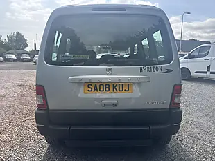 Used 2008 Peugeot Partner Escapade Silver - Interior and Exterior details 11