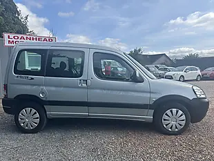 Used 2008 Peugeot Partner Escapade Silver - Interior and Exterior details 13
