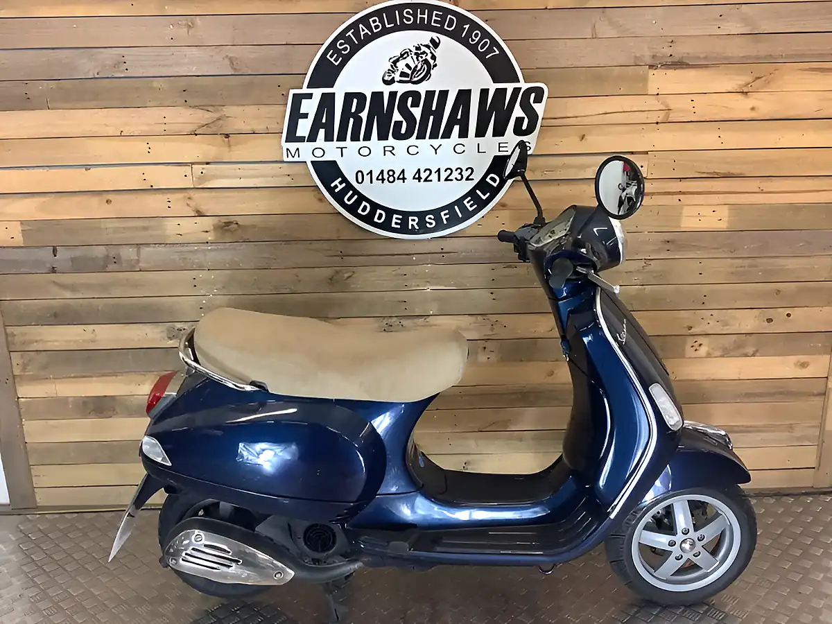 Used 2008 Piaggio Vespa - Front View