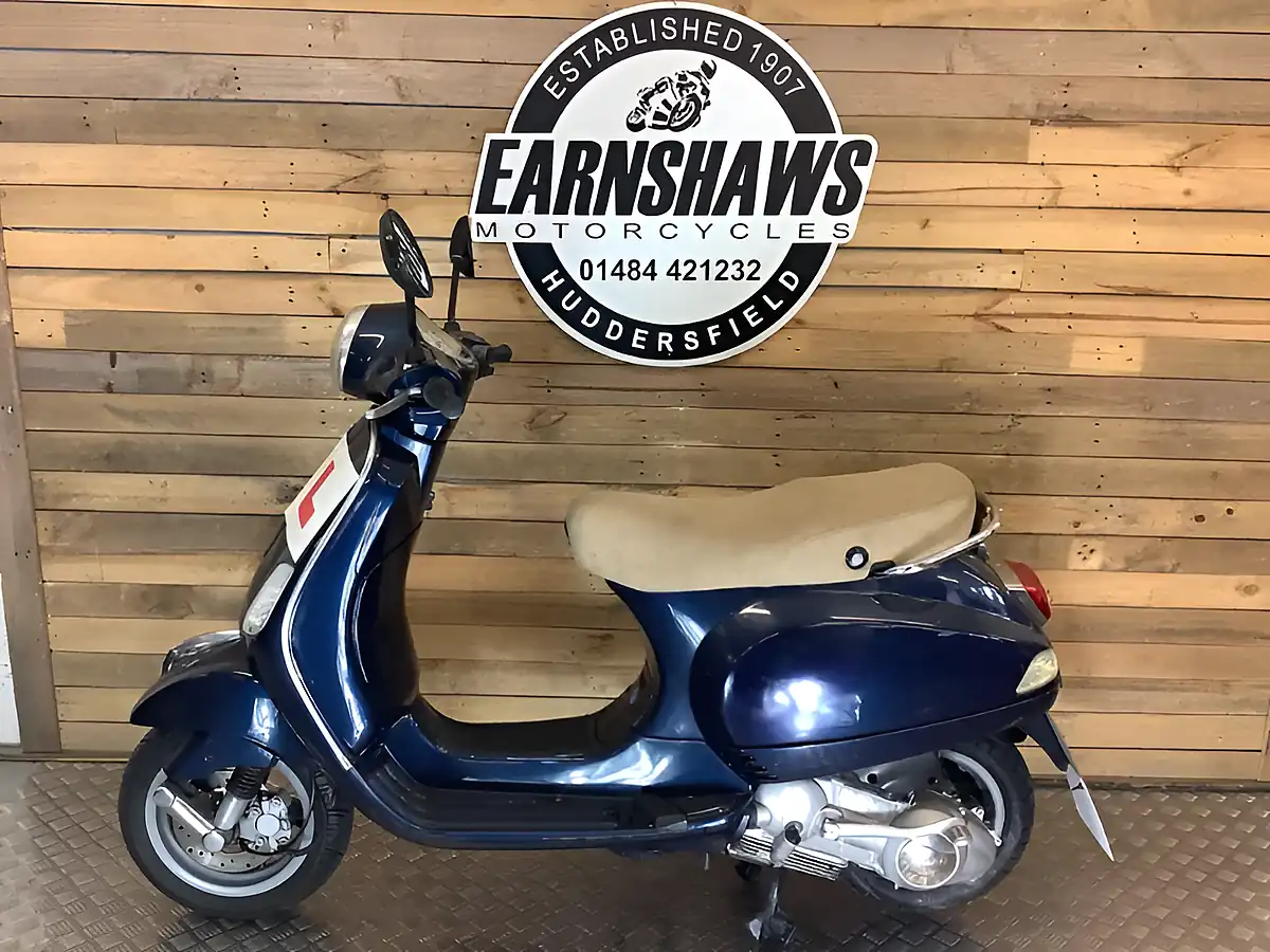 Used 2008 Piaggio Vespa - Interior and Exterior details 2