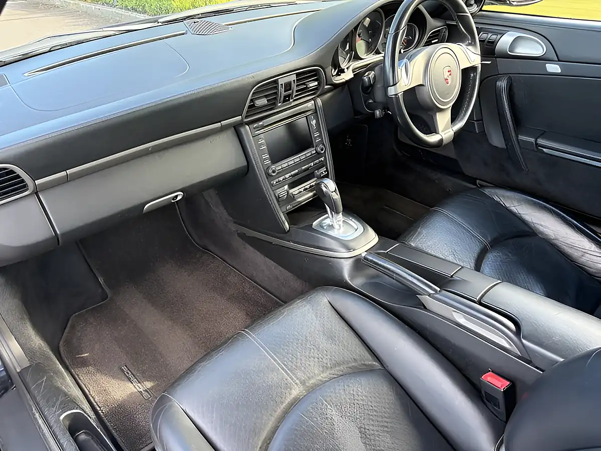 Used 2008 Porsche 911 Carrera 2 Black - Interior and Exterior details 16