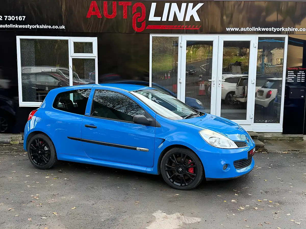 Used 2008 Renault Clio Renaultsport Cup Blue - Front View