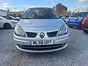Used 2008 Renault Grand Scenic Dynamique S Silver - Interior and Exterior details 2