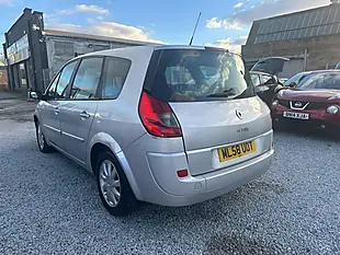 Used 2008 Renault Grand Scenic Dynamique S Silver - Interior and Exterior details 4