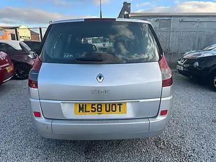 Used 2008 Renault Grand Scenic Dynamique S Silver - Interior and Exterior details 7