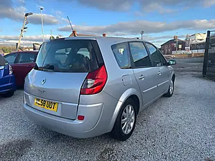 Used 2008 Renault Grand Scenic Dynamique S Silver - Interior and Exterior details 9