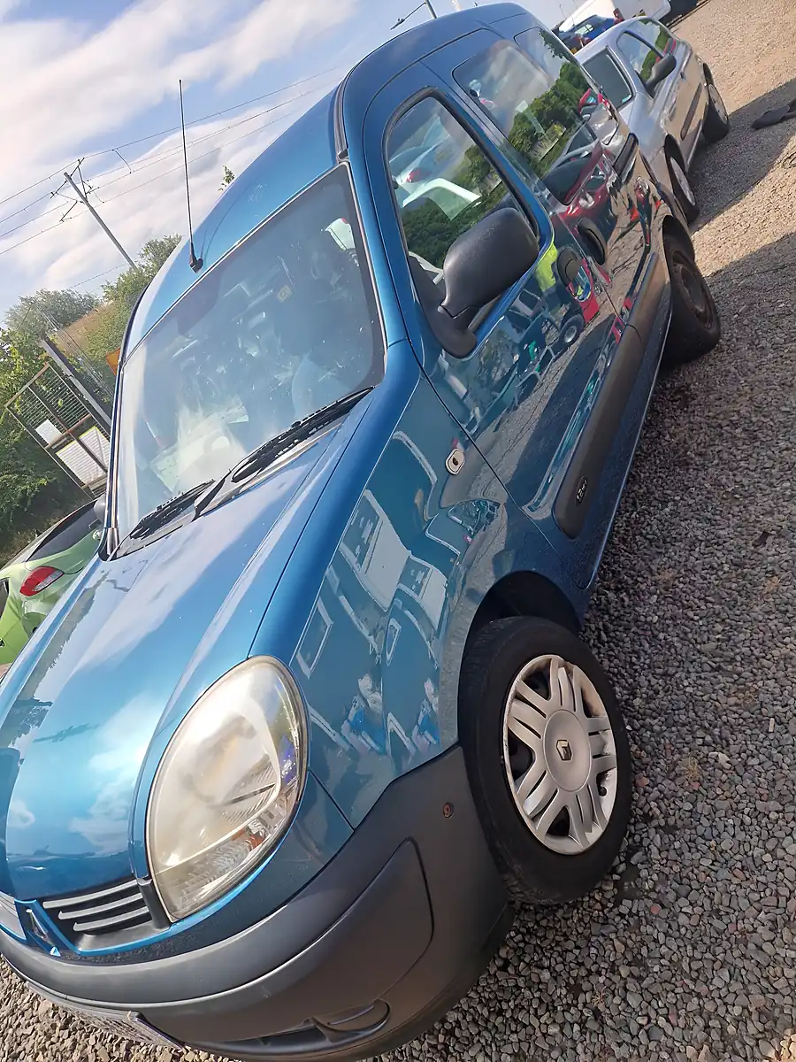 Used 2008 Renault Kangoo Authentique Blue - Interior and Exterior details 5