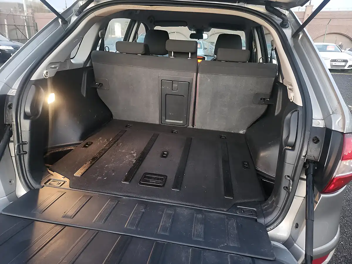 Used 2008 Renault Koleos 4WD Silver - Interior and Exterior details 11